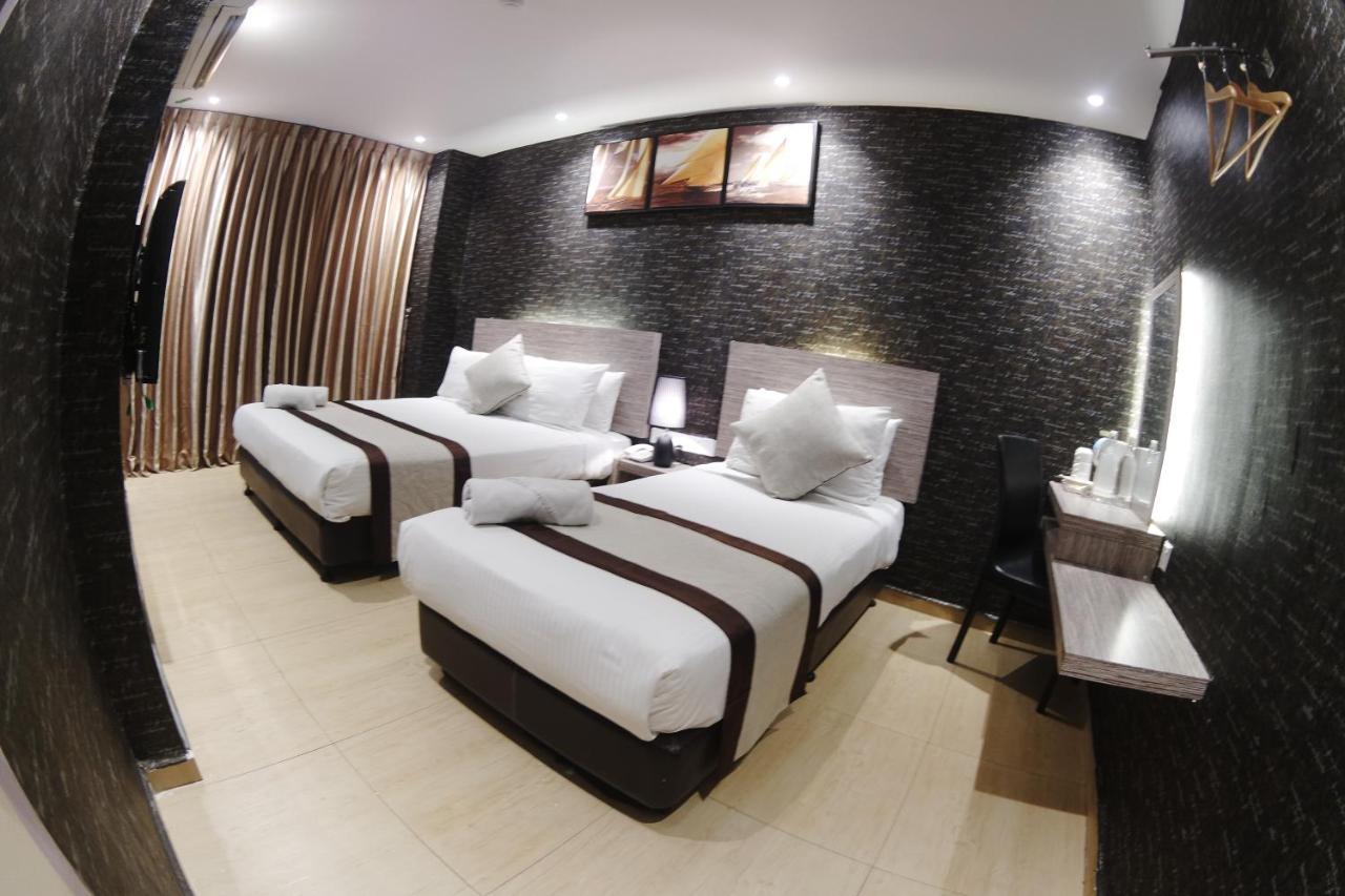 Here Hotel Секудаи Экстерьер фото