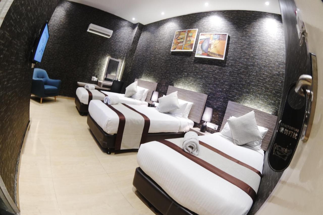 Here Hotel Секудаи Экстерьер фото