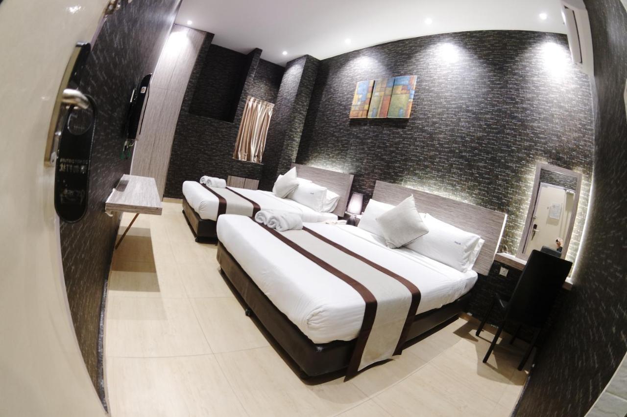 Here Hotel Секудаи Экстерьер фото