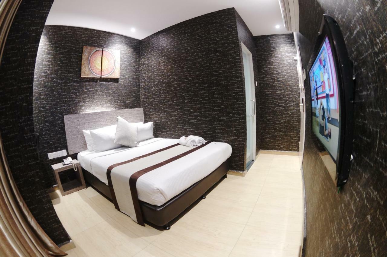 Here Hotel Секудаи Экстерьер фото