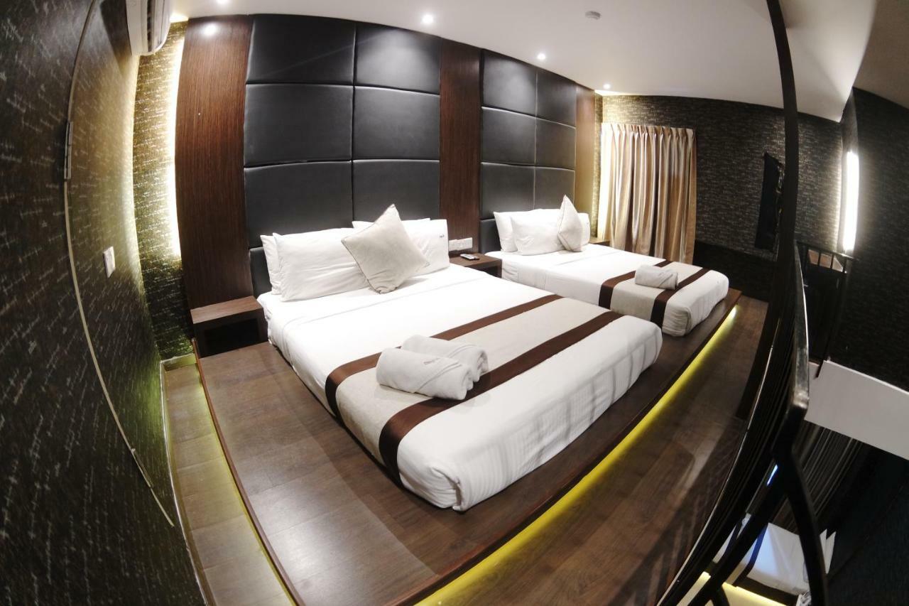 Here Hotel Секудаи Экстерьер фото